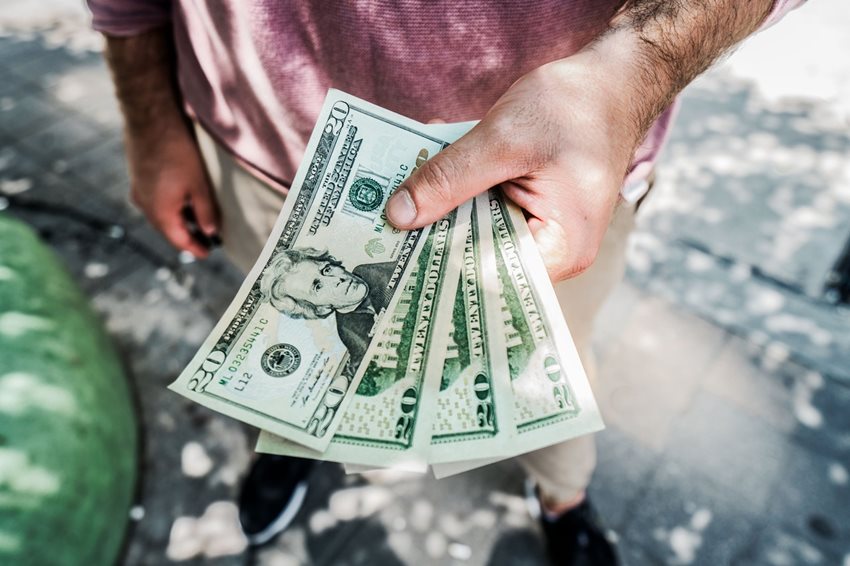 blur-cash-close-up-dollars-545065.jpg blur-cash-close-up-dollars-545065.jpg